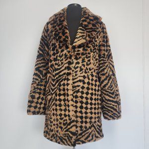 Amuse Society Vera Faux Fur Coat [size small][NewWithTags]